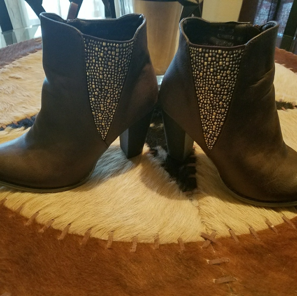 Olivia Miller Bling Boots!